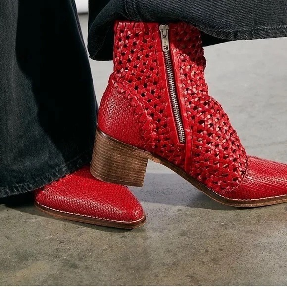 Free People In The Loop Woven Ankle Boots Flame Red Leather Size 37 NIB - Picture 9 of 9